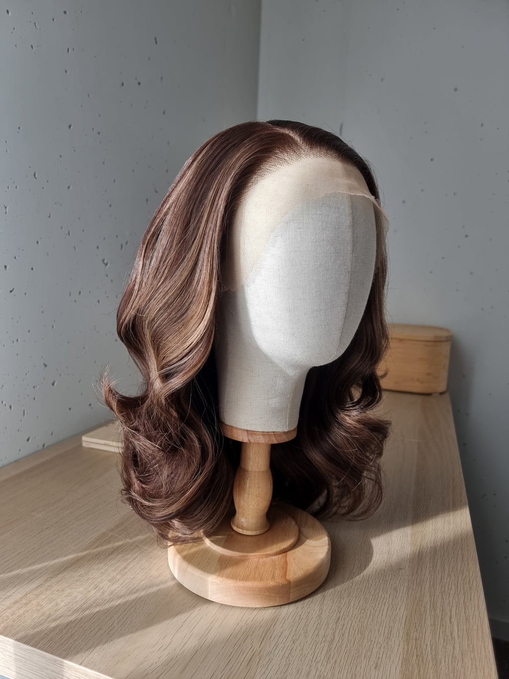 "Ilana" synthetic Hair Wig