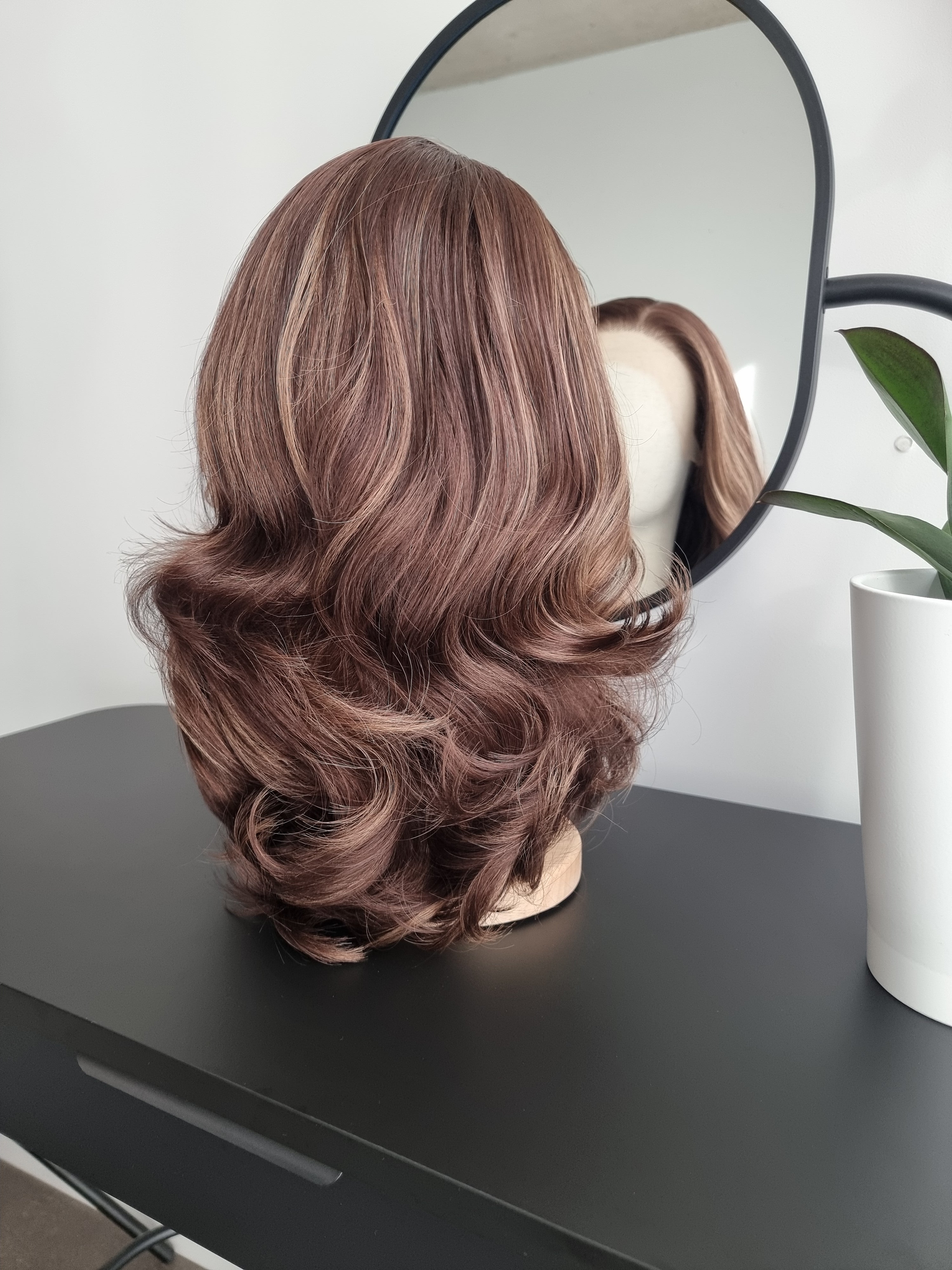 "Ilana" synthetic Hair Wig