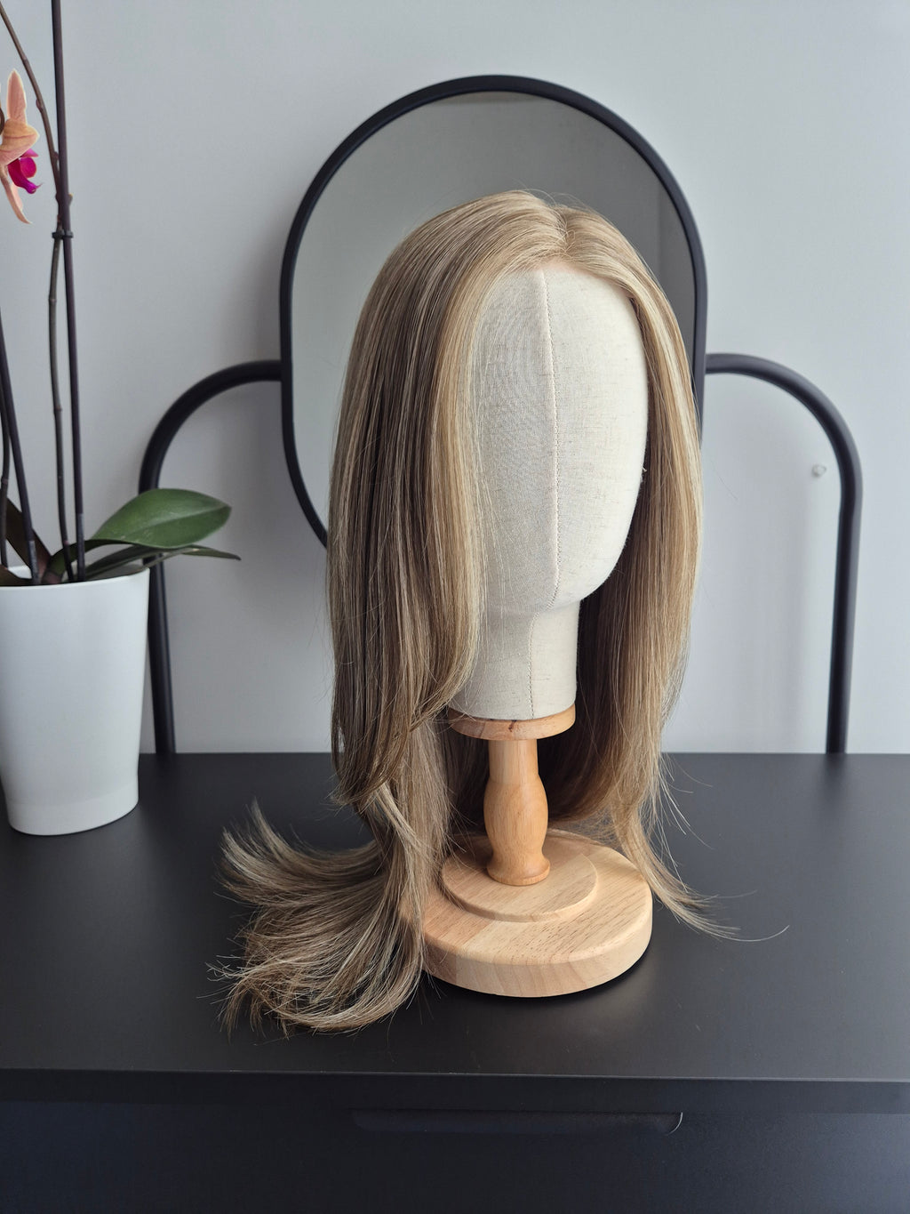 "Melania" monofilament wig