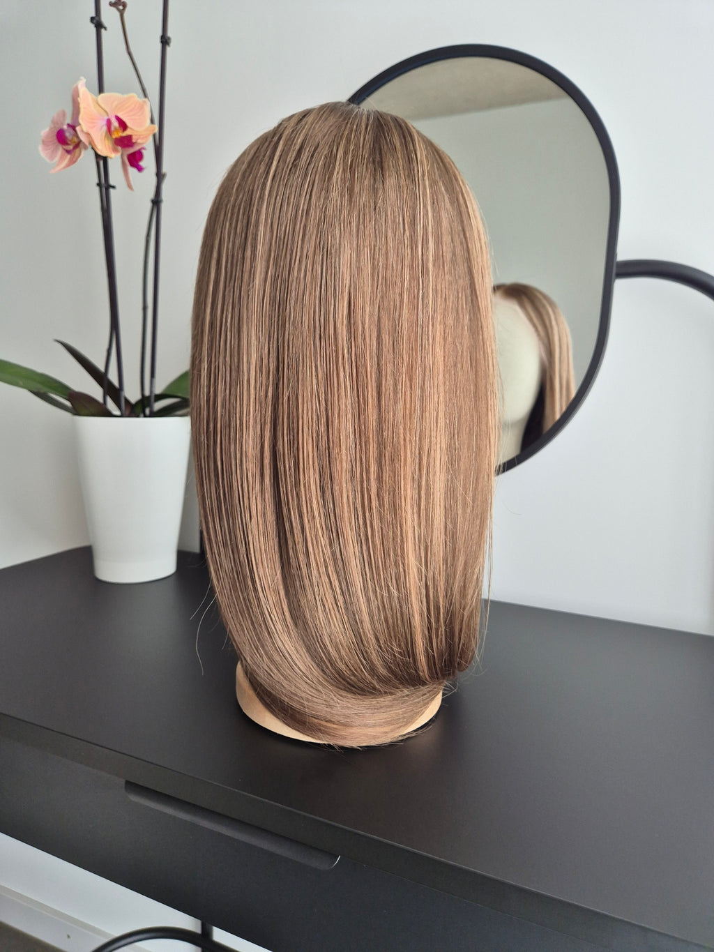 Remy Human Hair Wig (size M)— Platinum Collection