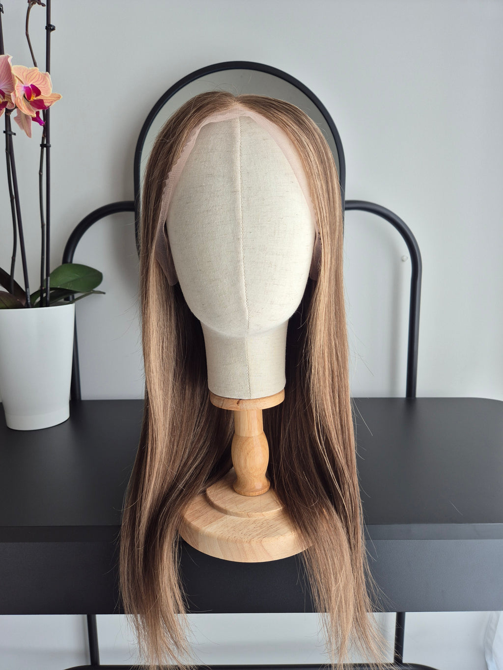 Remy Human Hair Wig (size M)— Platinum Collection