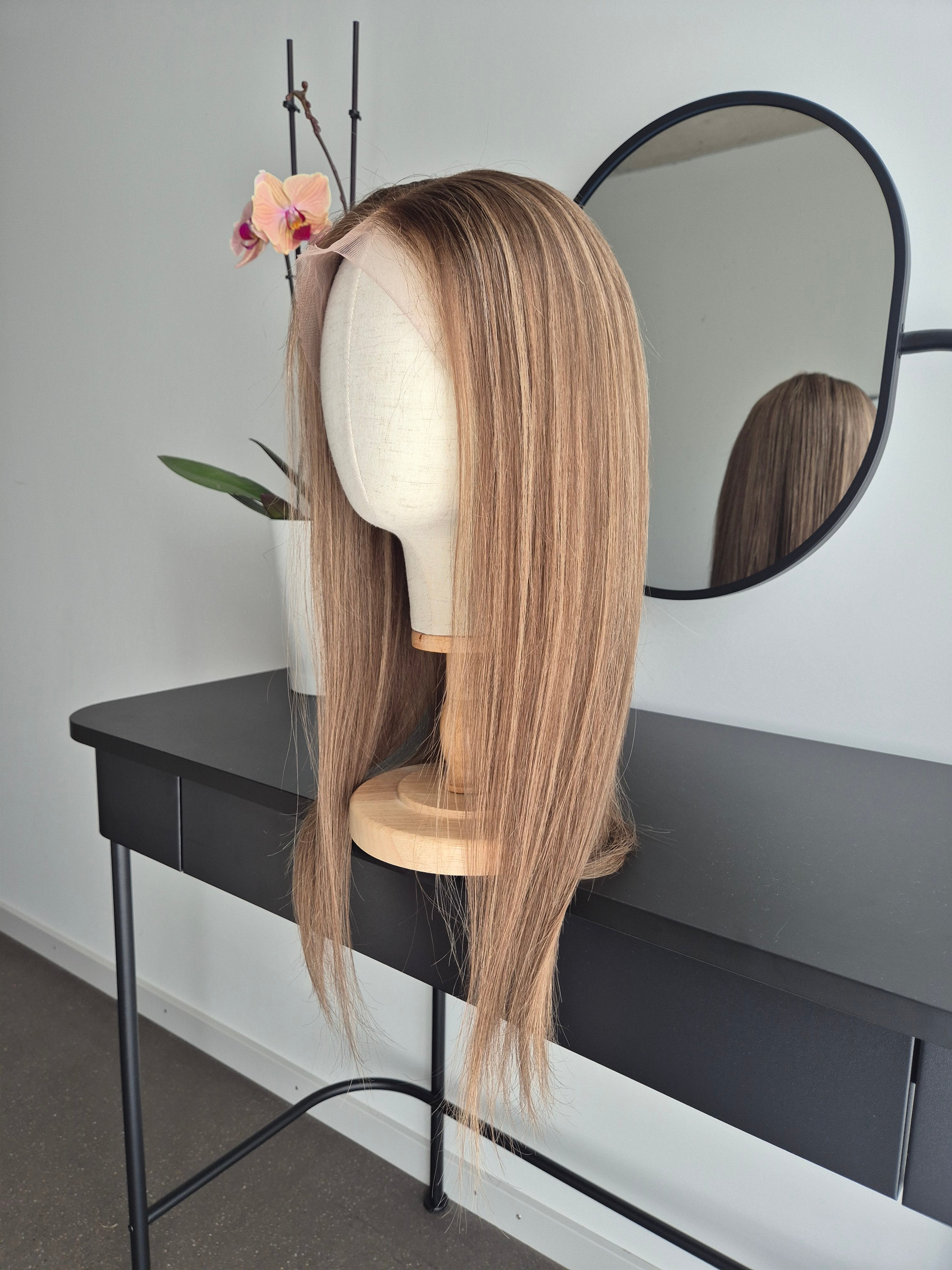 Remy Human Hair Wig (size M)— Platinum Collection