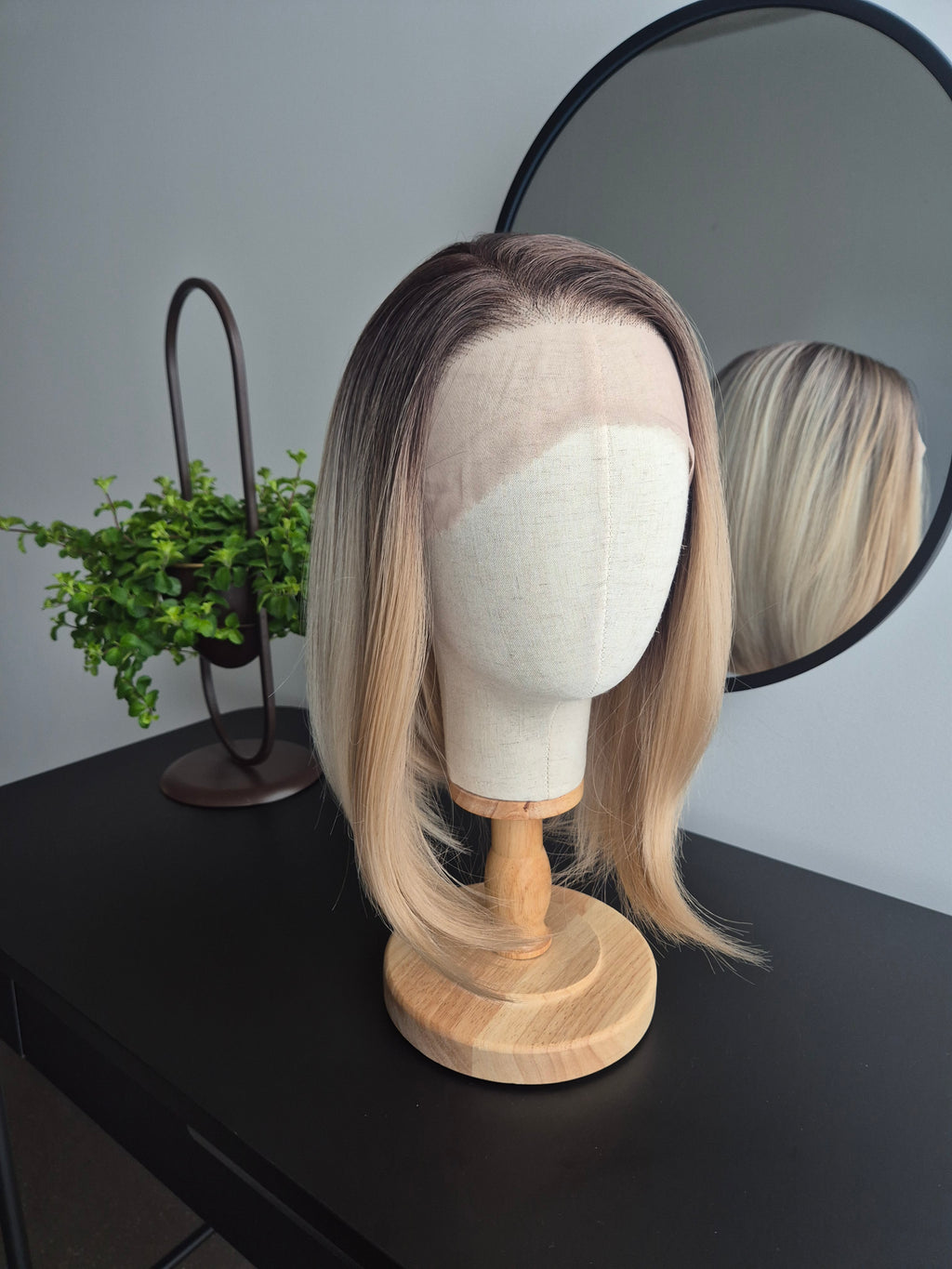 "Chloe" synthetic hair wig