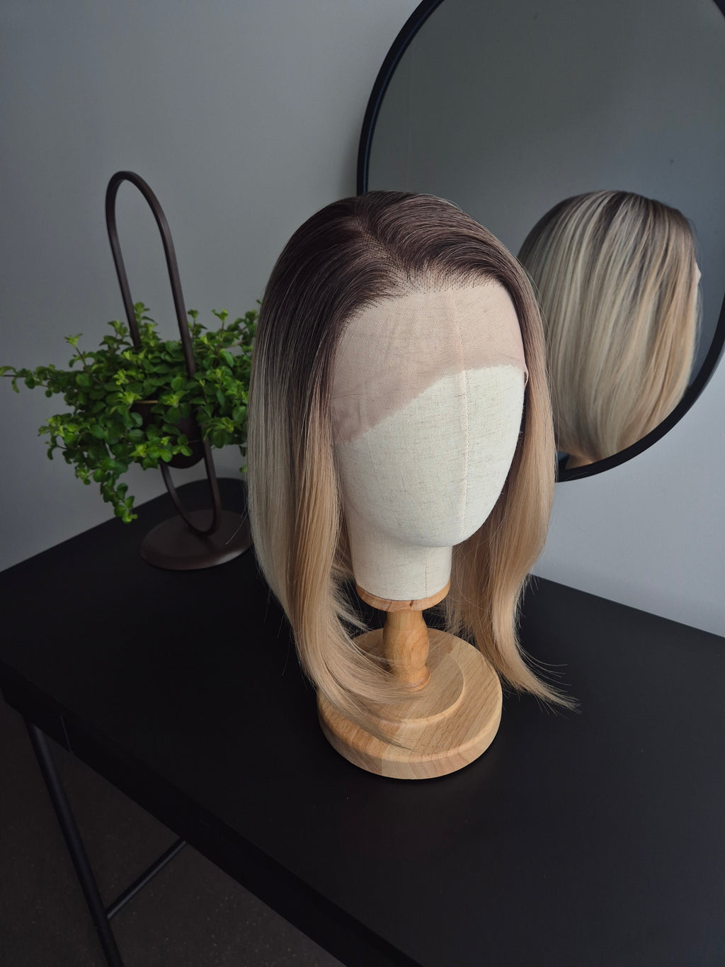 "Chloe" synthetic hair wig