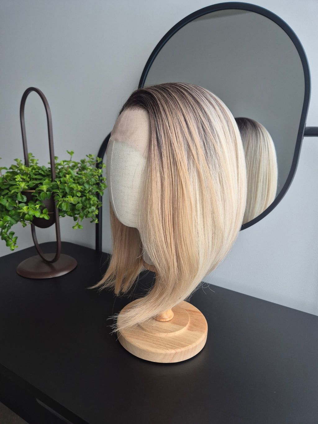 "Chloe" synthetic hair wig