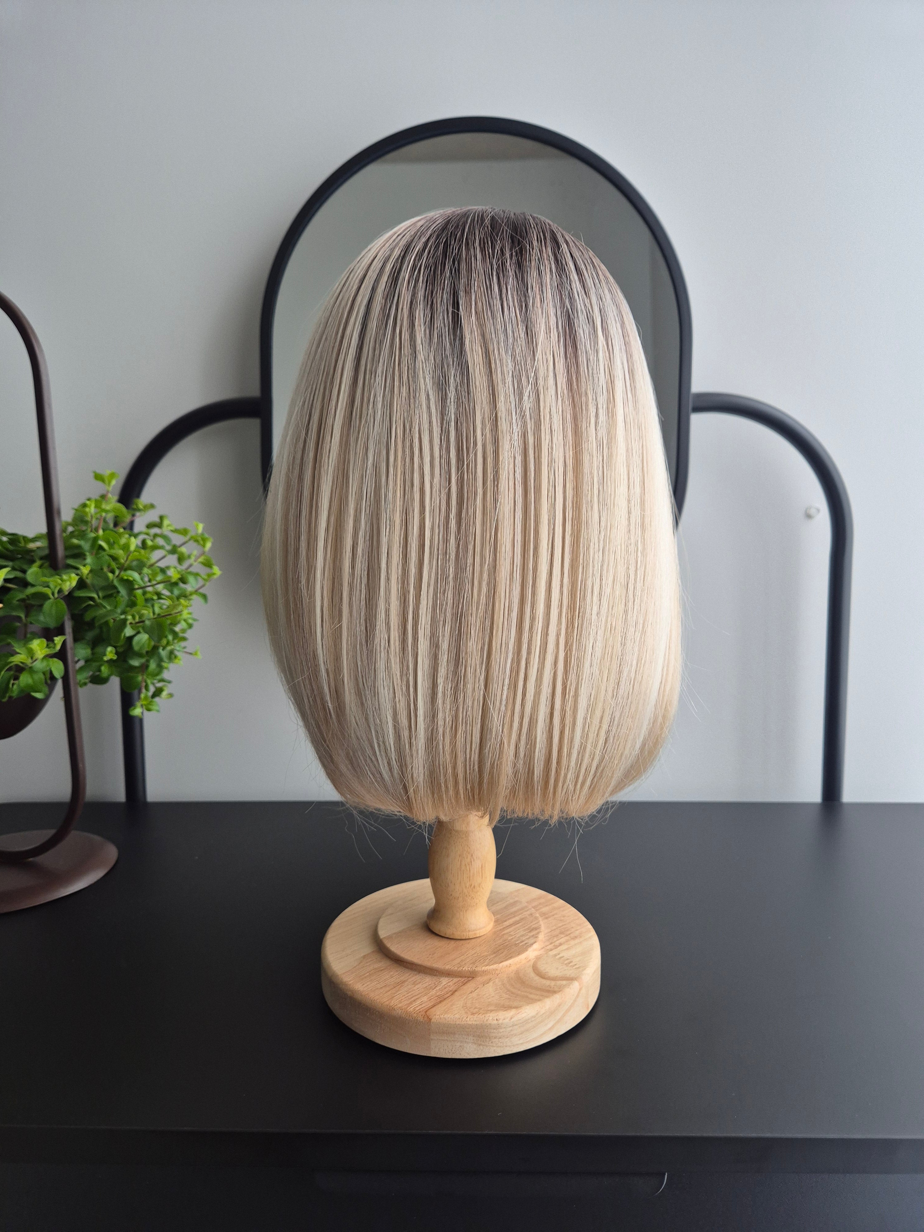 "Chloe" synthetic hair wig