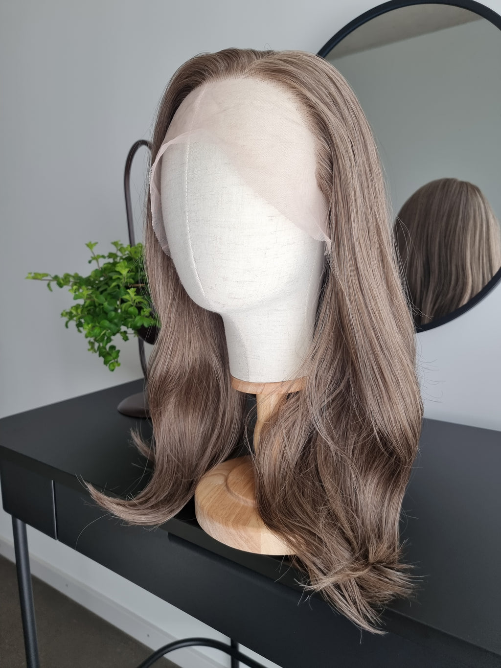 "Marie" synthetic hair wig