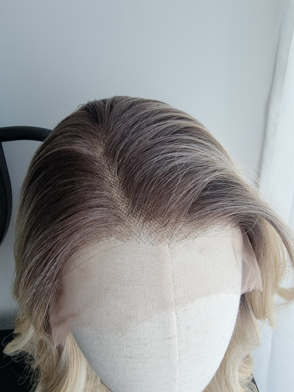 "Victoria" synthetic hair wig