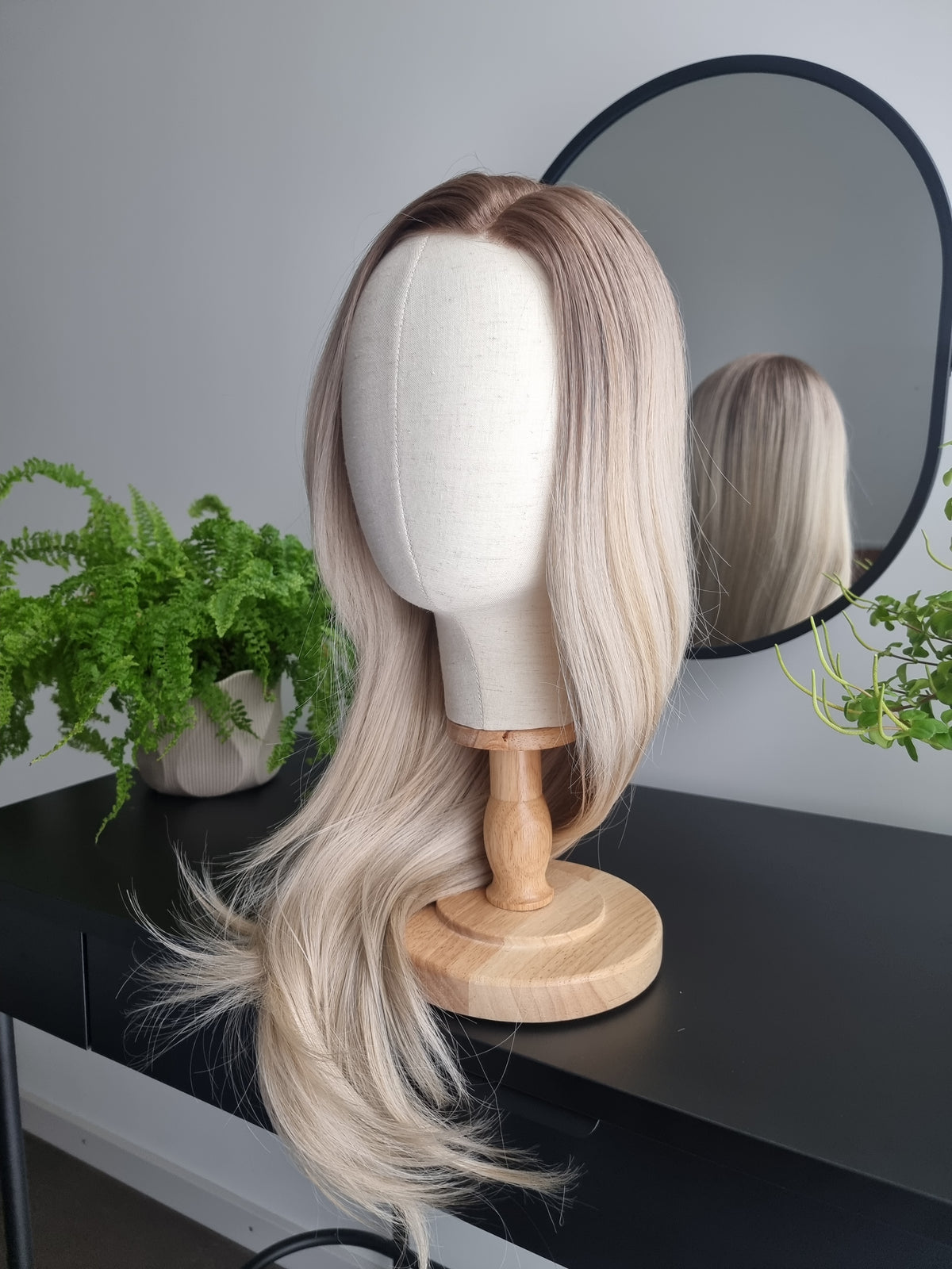 "Evelin" monofilament wig, side part