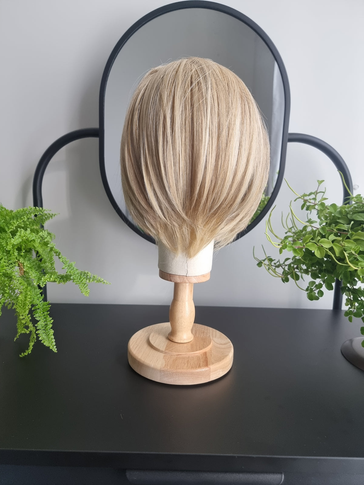 "Sam" monofilament wig, side part