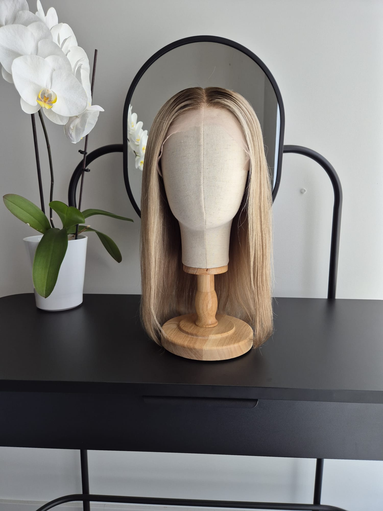 Remy Human Hair Wig HP004 (size S)— Platinum Collection