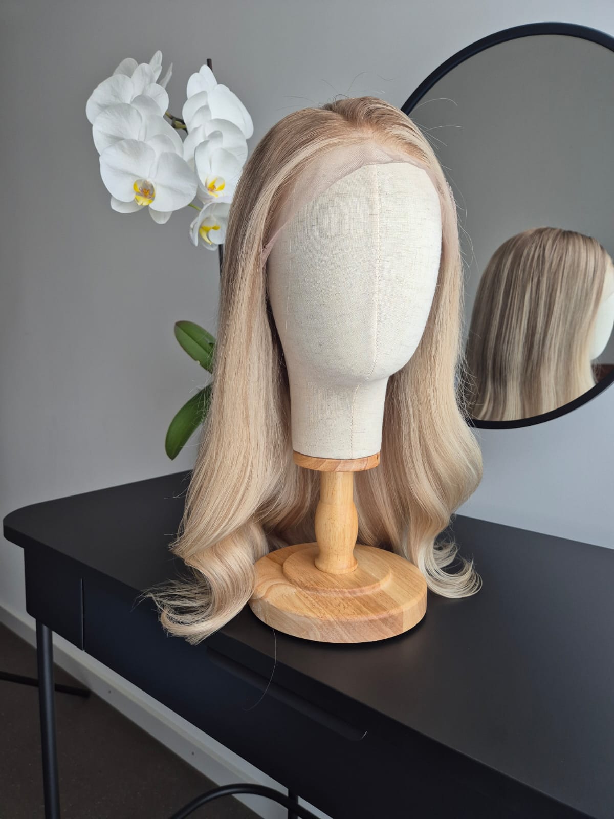 Remy Human Hair Wig HP005 (size XS)— Platinum Collection