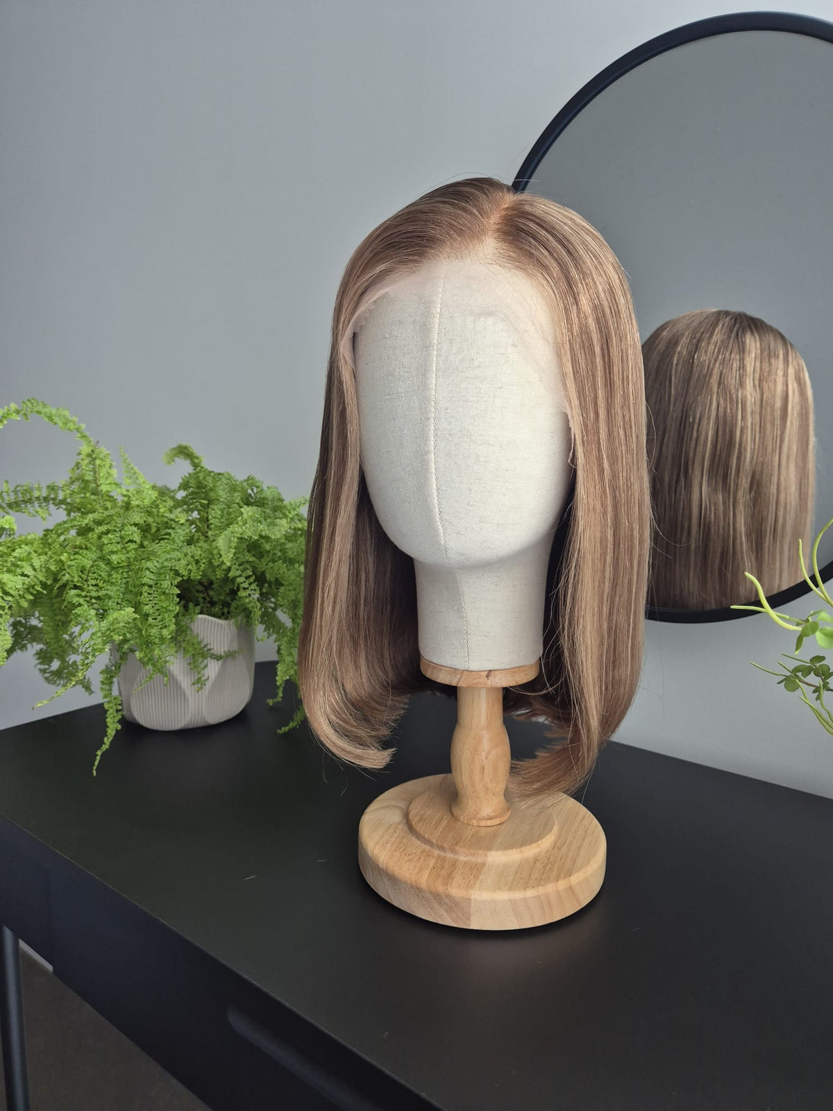 Remy Human Hair Wig HP005 (size M)— Platinum Collection